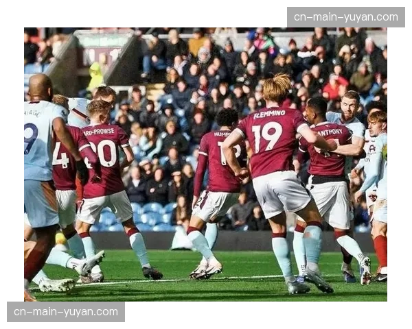 专栏：英超“二年级生”魔咒再现？卢顿、伯恩利均深陷保级泥潭