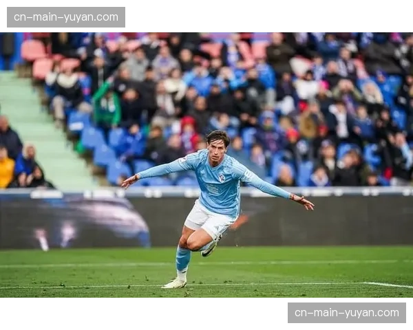 塞尔塔发布赛前海报，主题为“精准制导”，聚焦球队前锋