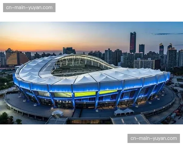 上海体育场完成草坪翻新工程，为即将到来的中超榜首大战提供最佳攻防转换场地条件